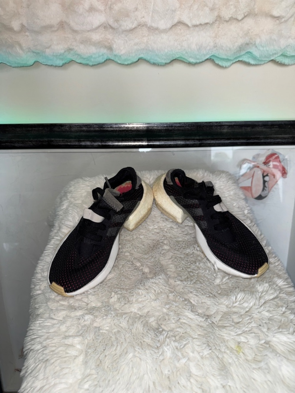 Adidas Black and White Sneakers a bit of leather trip some discoloration